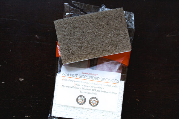 Walnut sponge from iHerb