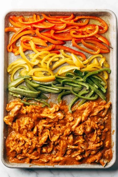 chicken tinga sheet pan meal