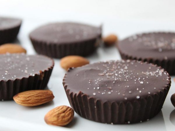 dark chocolate almond butter cups with salt