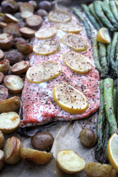 sheet pan lemon pepper salmon