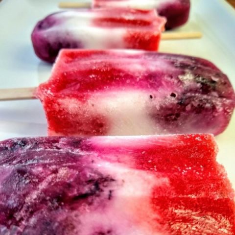 Popsicles made at home with fresh fruit and no added sugar