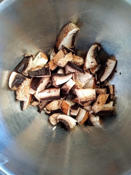 first add mushrooms to the bowl