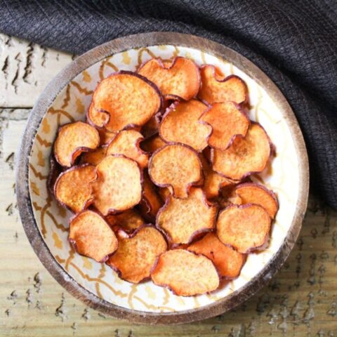 How to Easily Make Homemade Veggie Chips With A Mandoline Slicer