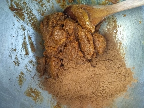 Mix the dry with the wet ingredients. for your chocolate cookies without butter